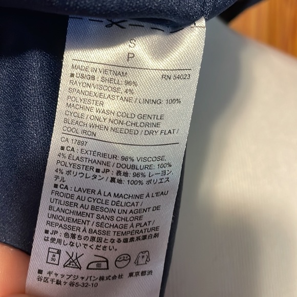 Banana Republic top - Picture 6 of 6